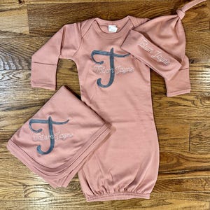 Vestido personalizado para niñas - Traje personalizado para volver a casa - Lindo vestido de bebé con nombre aplicado - Vestidos personalizados para niñas
