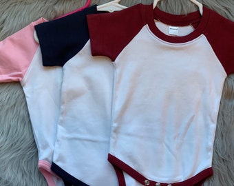Body da baseball per neonati, senza cuciture a vista – Maniche raglan corte, Abbigliamento per bambini all'ingrosso