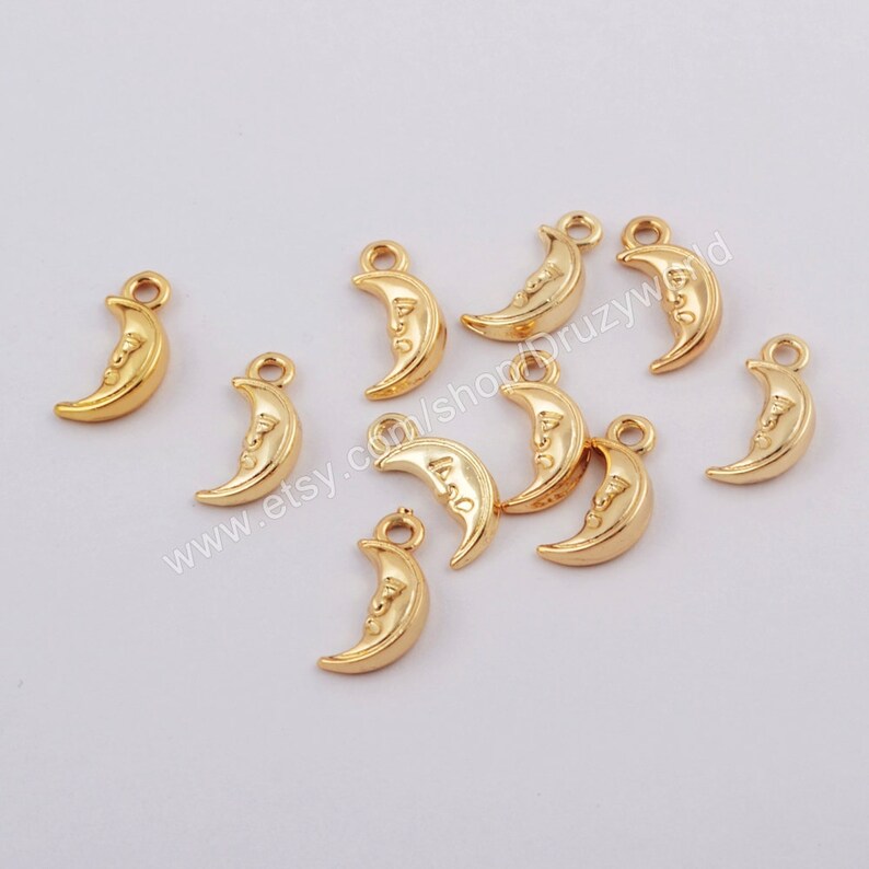 50 Pcs Polished Gold Plated Brass Half Moon Face Metal Charm Findings With Loop Golden Crescent Pendant DIY Making Jewelry Supply Tool PJ345
