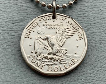 Vintage American Moon Landing Eagle Coin Pendant Necklace, 1979-1999  One Dollar  USA  Apollo 11  Susan B Anthony