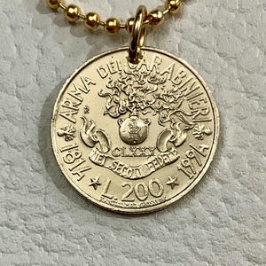 1994 Italian Carabinieri Police Coin Pendant Necklace,  200 Lire Vintage  Repubblica Italiana