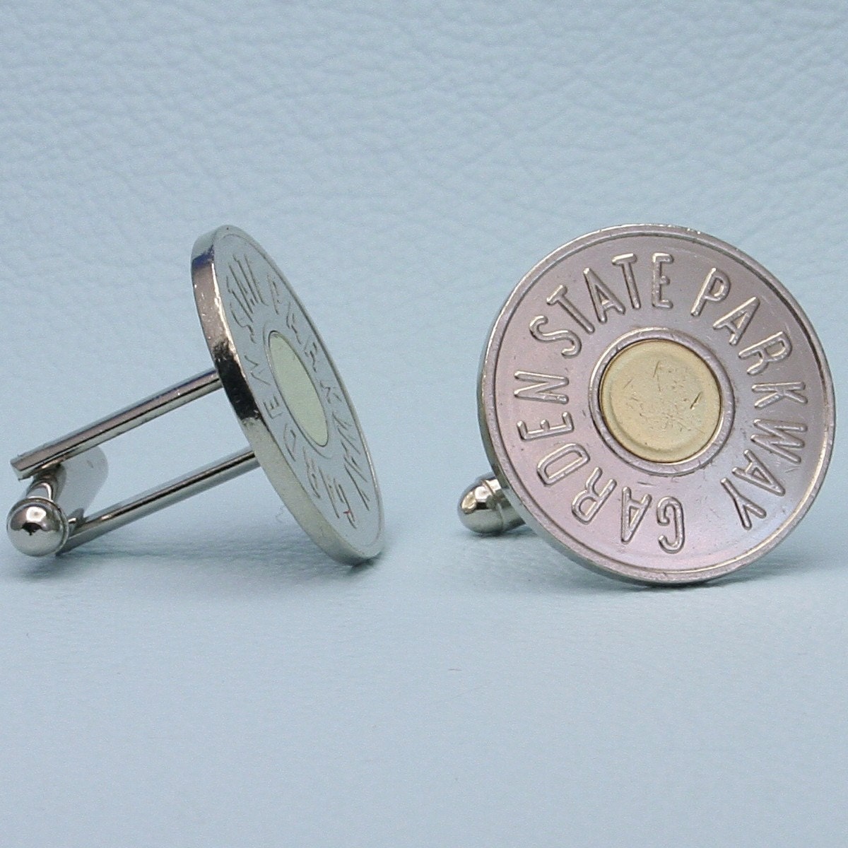 Boutons De Manchette Jetons Connecticut Recyclés - Argentés - Vintage Réutilisé - Neuf Sans Boîte