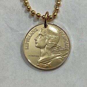 Collar con colgante de moneda de oro con gorro de la libertad francés de 1962 a 2001, Francia, 20 céntimos, Fraternidad Marianne Equality