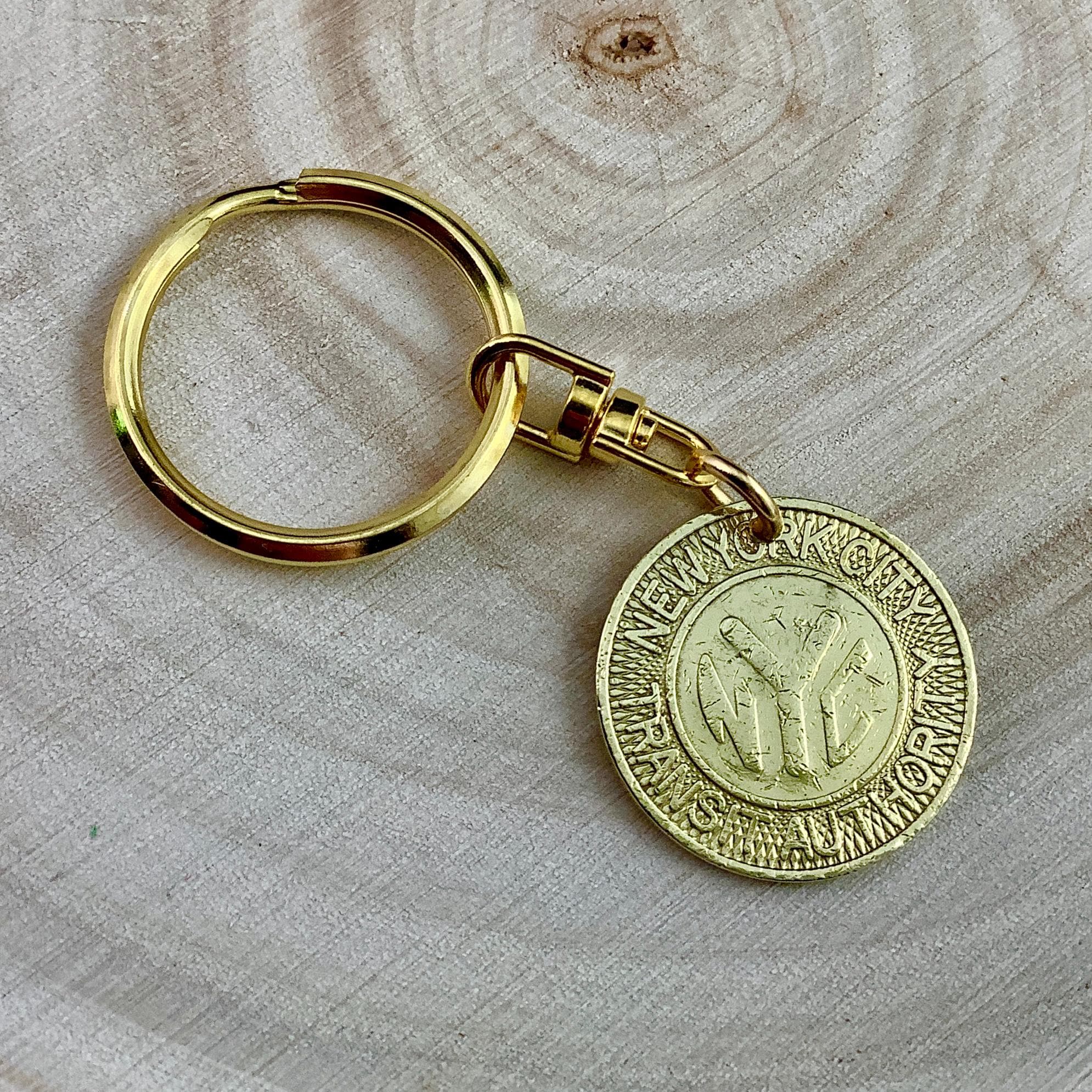 Nyc subway token keychain - Etsy 日本