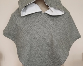 Viking hood made of herringbone wool fabric, lined in white linen fabric, for historical re-enactment