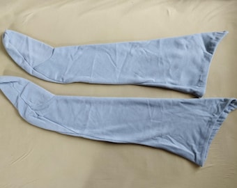 Chausses made of soft blue wool fabric for medieval re-enactment.Available in different sizes.