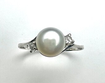 Certified Cultured Freshwater pearl Perfect white 9ct 14k 18k 22k 14ct 18ct 375 585 750 yellow white rose gold engagement ring