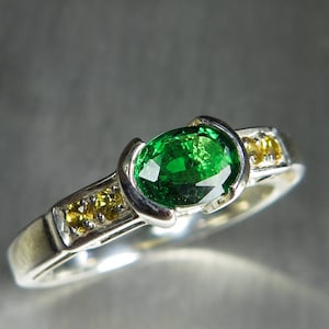 Certified Natural Tsavorite Garnet Vivid Green 925 Silver 9ct 14k 18k yellow white rose Gold Platinum Palladium engagement east west ring