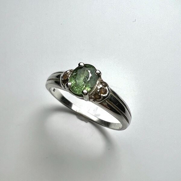 1.20cts Natural demantoid garnet apple green 925 Silver 9ct 14k 18k 14ct 18ct 375 585 750 Yellow Red White Gold Platinum ring