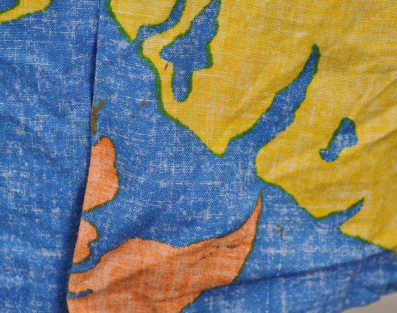Vintage 1980/'s RJC Hawaiian Shirt Reverse Print Made in USA Flower Hibiscus Button Front Short Sleeve Medium Blue Hawaii Surf Beach Floral
