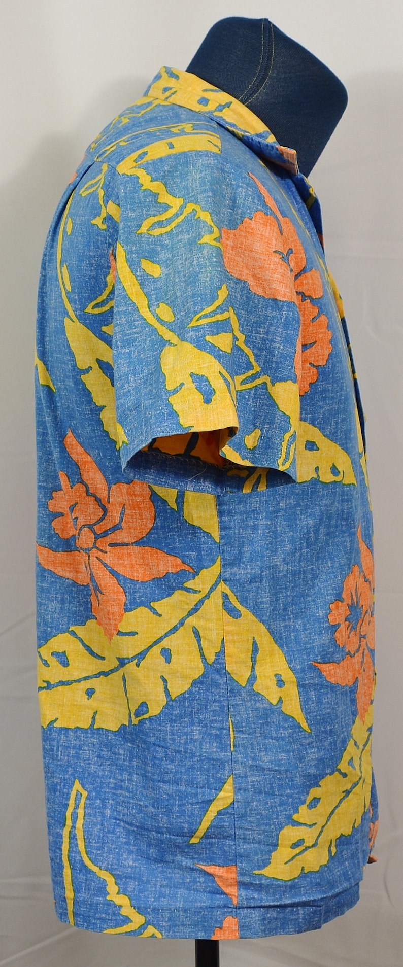Vintage 1980/'s RJC Hawaiian Shirt Reverse Print Made in USA Flower Hibiscus Button Front Short Sleeve Medium Blue Hawaii Surf Beach Floral