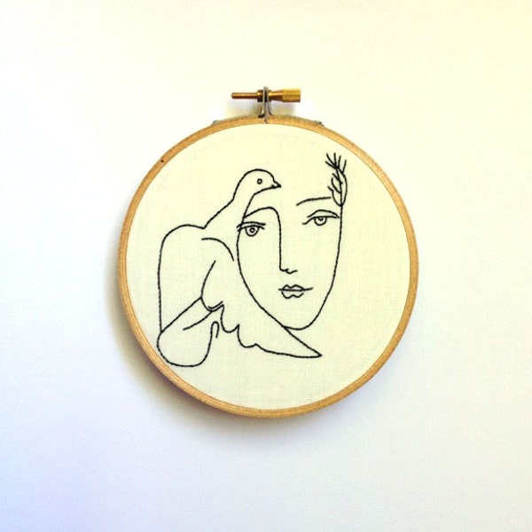 Hand Embroidered Pablo Picasso Line Drawing - Framed in 5 inch hoop, minimalist art, wall decor, line drawing, embroidery, hoop art