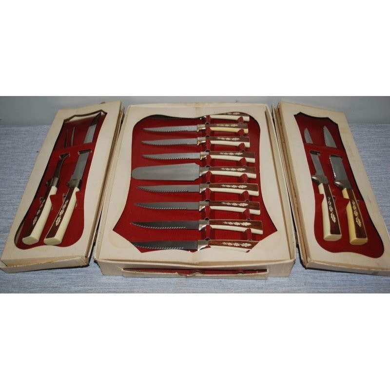 Vintage Sheffield 19 Piece Cutlery Knife Set Treasure Chest