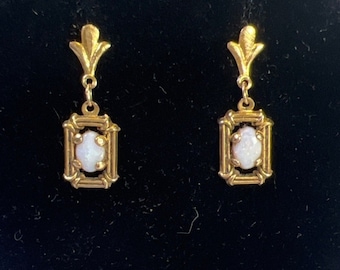 Vintage 14K Gold Opal Drop Earrings Dangle Ornate