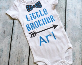 Kleine broer shirt / kleine broer een stuk / Little Brother bodysuit / broer of zus shirts / take me home outift