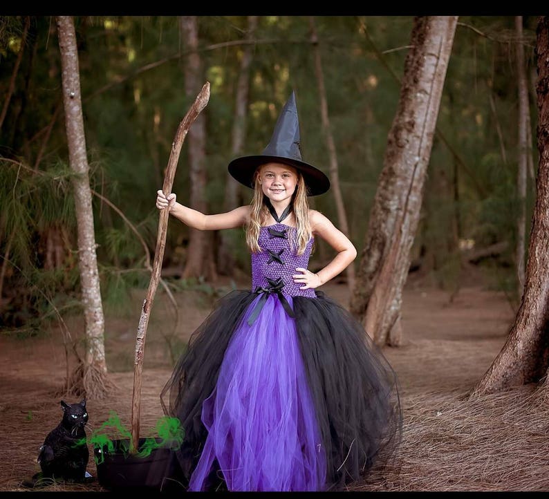 Girls Full Length Witch Costume image 10