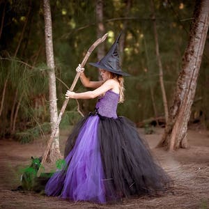 Girls Full Length Witch Costume image 3