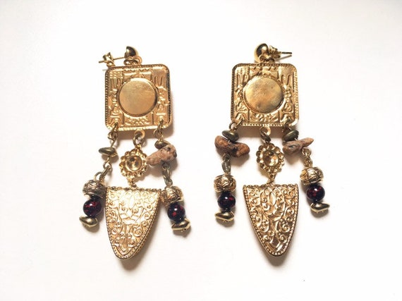 Vintage Gold Tone Cabochon Chandelier Earrings Bo… - image 3