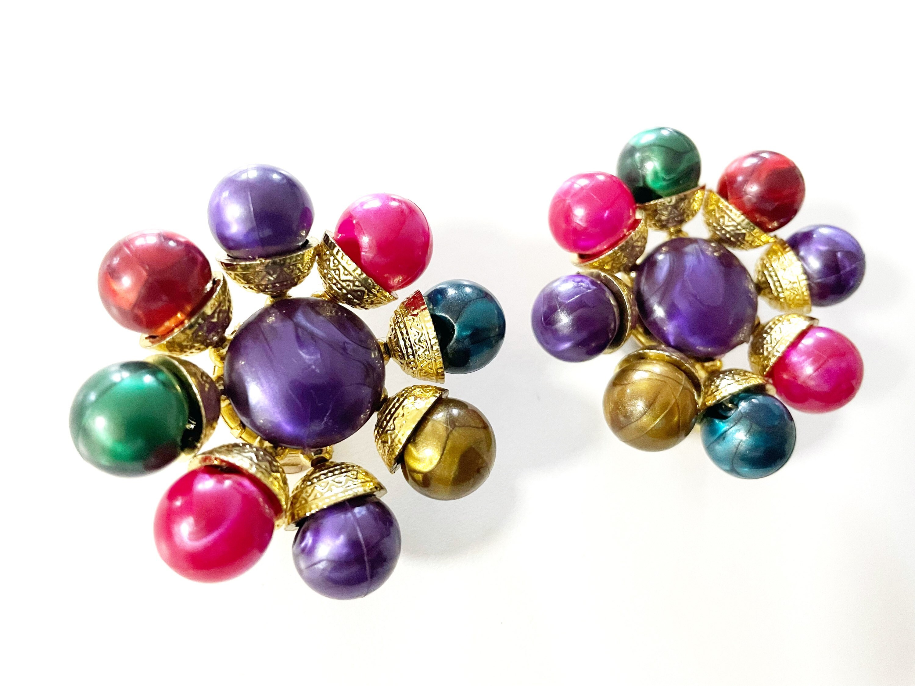 Boucles D'Oreilles Vintage En Plastique Multicouleur - Occasion Bon État