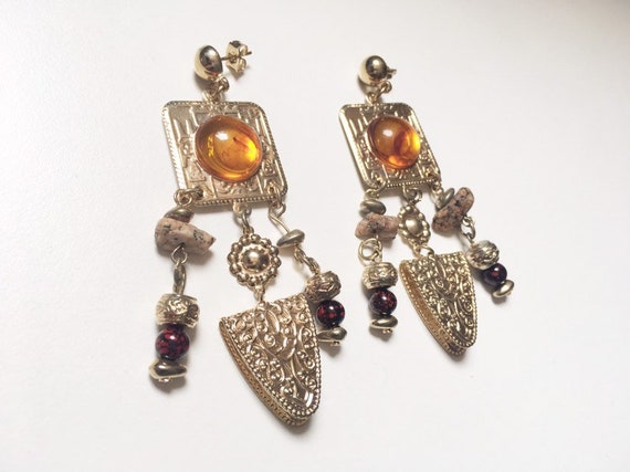 Vintage Gold Tone Cabochon Chandelier Earrings Bo… - image 4