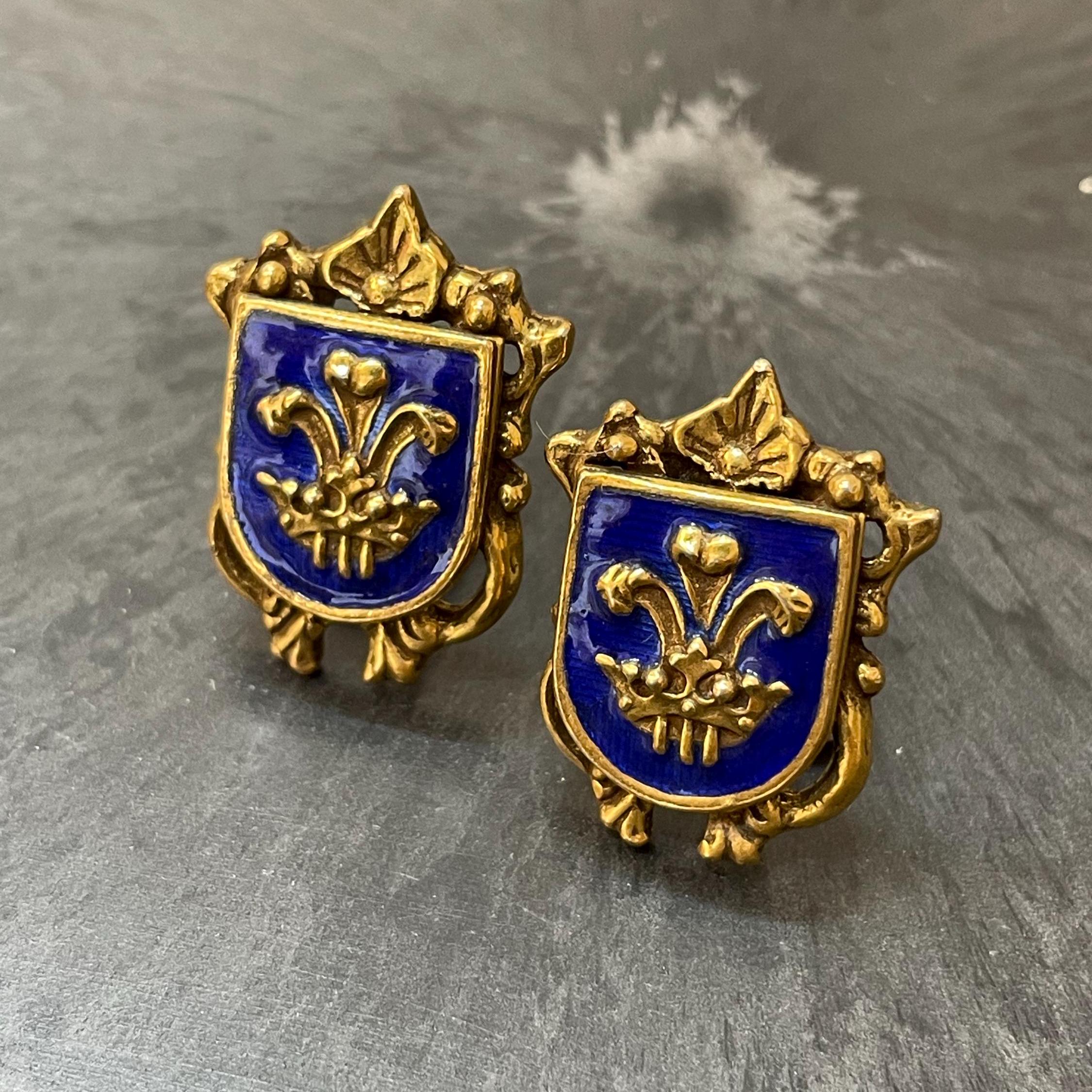 Vintage Gold Tone Blue Enamel Crest Heraldic Shield Screw-Back Earrings
