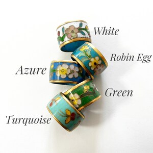 Vintage kinesisk Cloisonnéring blommönster Nytt gammalt lager bild 2