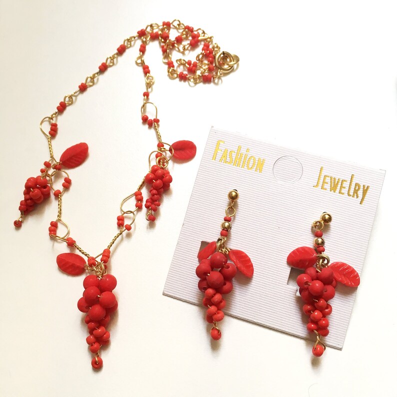 Vintage Red Grape Bead Gilt Metal Wire Jewelry Set Necklace Earrings Handmade image 1