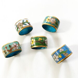 Vintage kinesisk Cloisonnéring blommönster Nytt gammalt lager bild 5