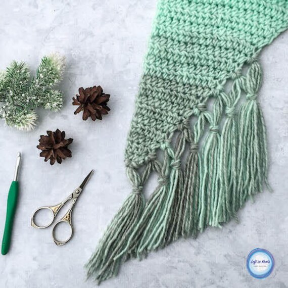 39 Crochet Green Patterns: Frogs, Avocados, Doilies, and Keychains 21 Mint-cicle Crochet Modern Scarf