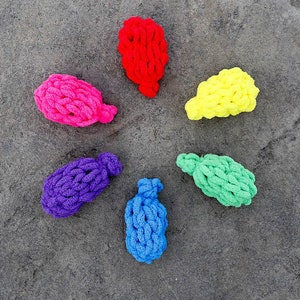 Finger Knit Reusable Water Balloons PATTERN DOWNLOAD Made with Loop Yarn, Eco friendly and latex free image 3