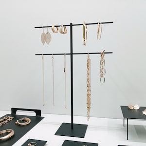 Jewelry Display #026