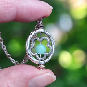 ADHD discreet jewelry Mini fidget necklace for women Sensory calming Spinning pendant necklace Small thoughtful Girlfriend Daughter gift