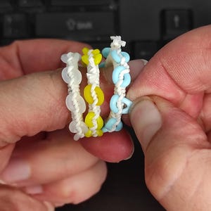 Skin picking fidget ring Dermatillomania Trichotillomania Nail biting One size Discreet Stress relief Special needs gift