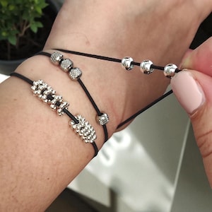 All age friendly Stretch cord Skin picking Distracting snap shock thin fidget bracelet sliding beads Calming busy hands Discreet jewelry