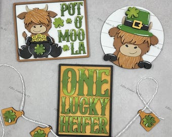 Highland Cow St Pattys Day Tier Tray Signs