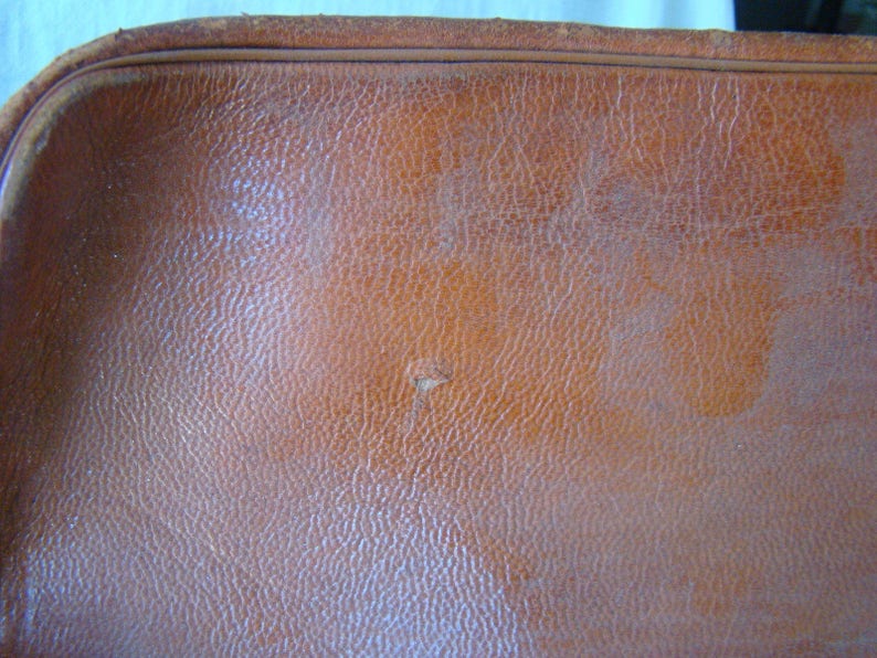 Vintage Leather Reddish Brown Hobo Travel Carry On Weekend Bag 331605