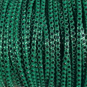 1 yard SS6 solid dark green emerald 2mm cup plastic rhinestone chain banding