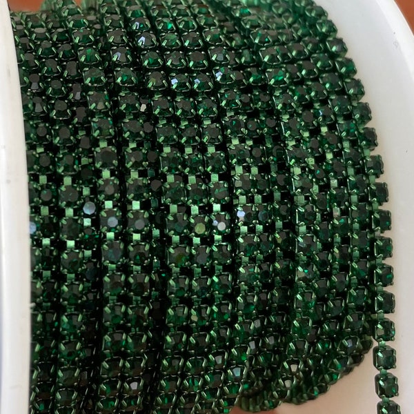 1 yard SS6 Emerald 2mm cup glass rhinestone metal emerald chain banding