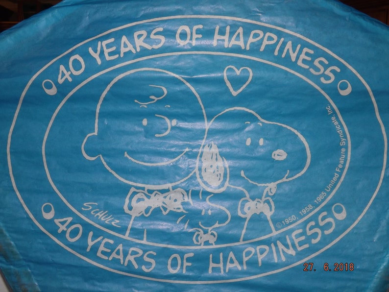 SNOOPY /& WOODSTOCK VINTAGE~PEANUTS~40 YEARS OF HAPPINESS~KITE~CHARLIE BROWN