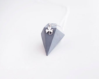 Shamrock Pendant. Clover pendant. Silver clover. Silver Shamrock pendant. Shamrock jewelry. Leaf pendant. Little shamrock. Gift for her.