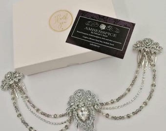 Peinetas de novia de cristal con triple perla, tocado estilo Art Déco Gatsby.