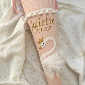 Schultüte "Schwan", personalisierte Zuckertüte, mit Namen bestickt,  Schultüte Stoff, für Mädchen, passend für 70 cm Papprohling
