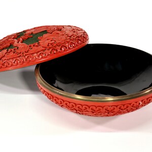 Large Domed Cinnabar Box image 2