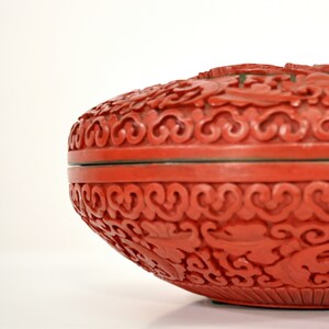 Large Domed Cinnabar Box image 10