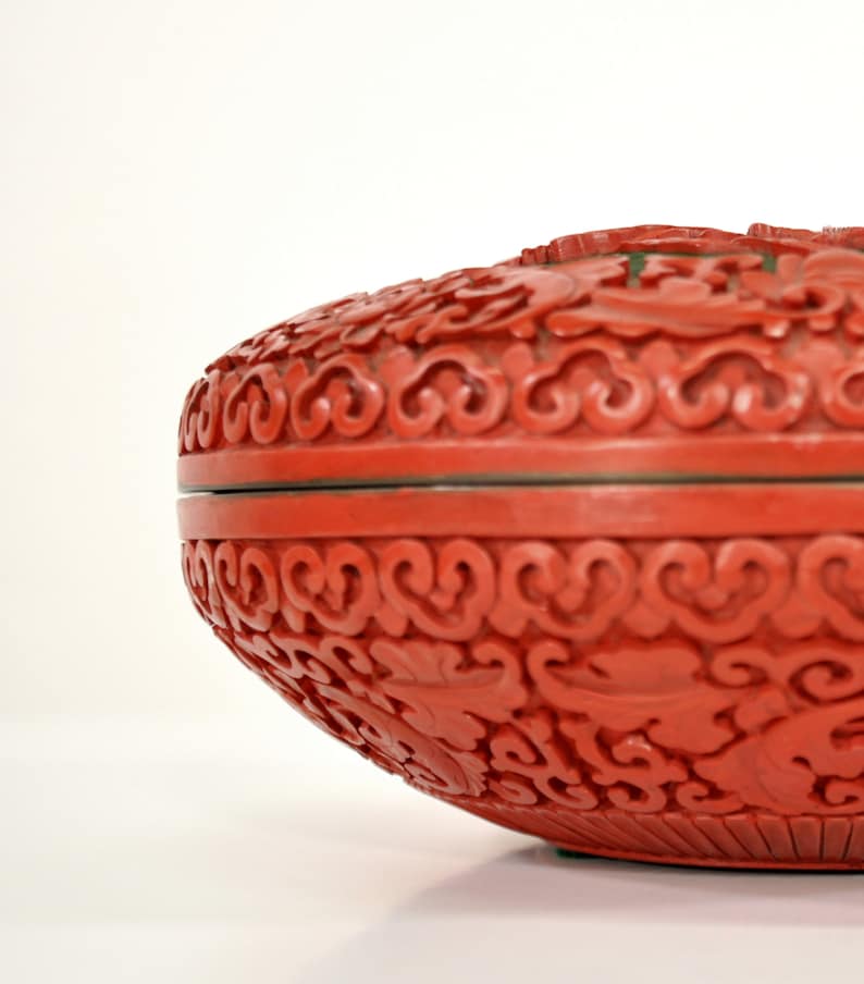 Large Domed Cinnabar Box image 10