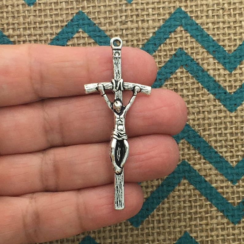 Bulk 20 Silver Papal Crucifix Cross Charm Pendant By Tijc Sp1110b