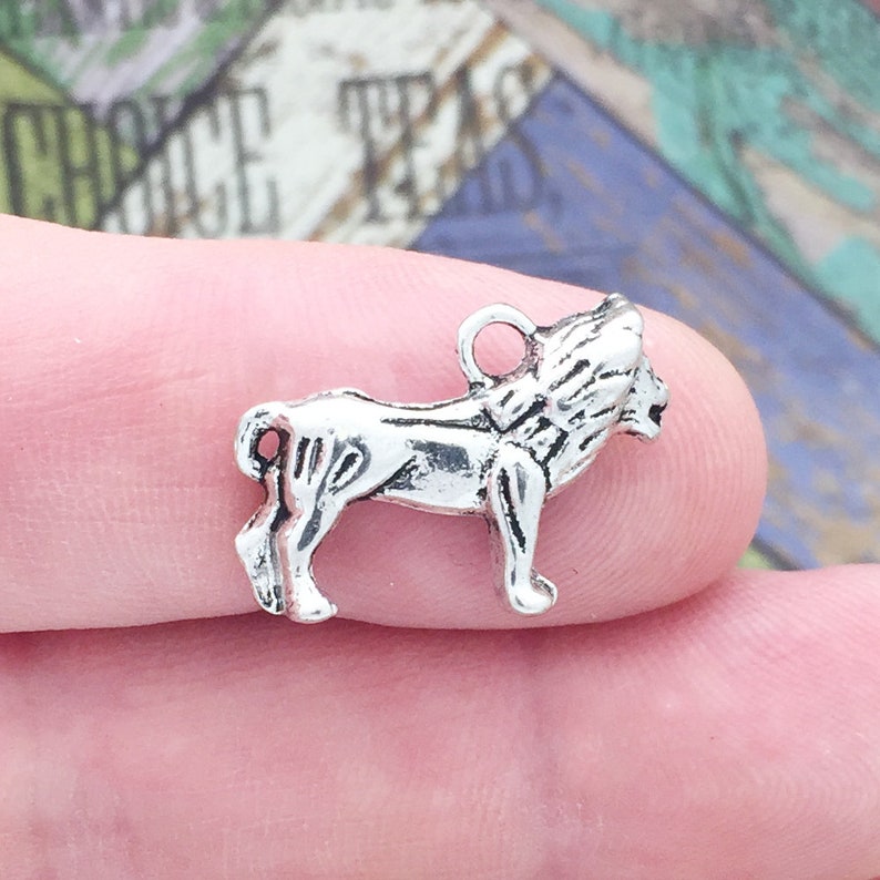 BULK 20 Silver Lion Charm by TIJC SP0309B