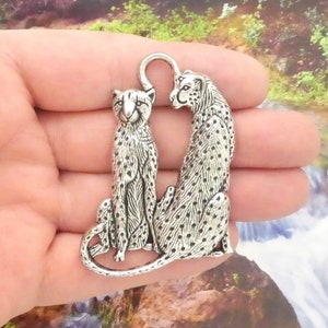 1 Silver Leopard Charm Pendant by TIJC SP0811