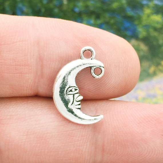 MOON CHARM SILVER MOON CHARM SILVER