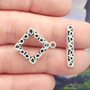 BULK 15 Toggle Clasp Silver 24x21mm by TIJC SPT005B
